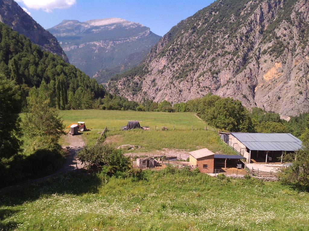 Pension Pallaruelo Saravillo Екстериор снимка